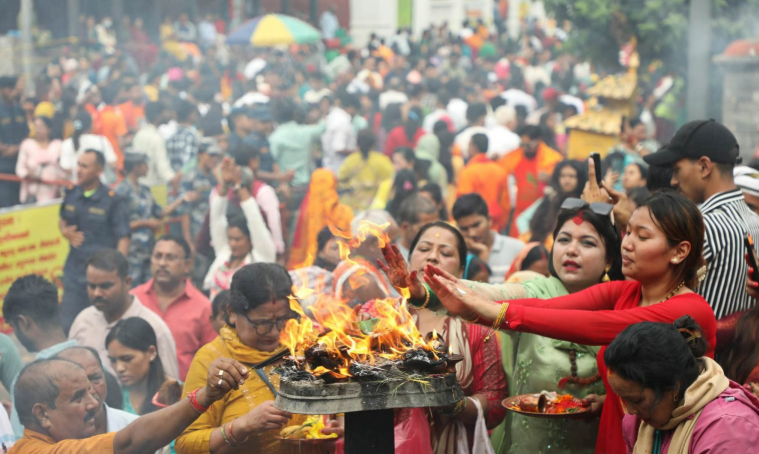 Daily Worship at Pashupatinath
